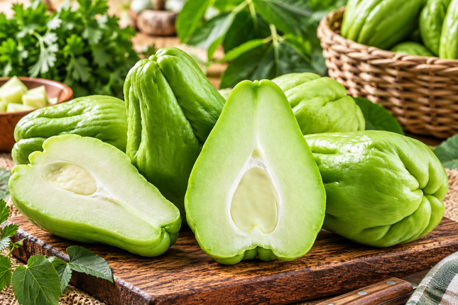 Frische Chayote (Chayote Squash / Gemüsebirne)