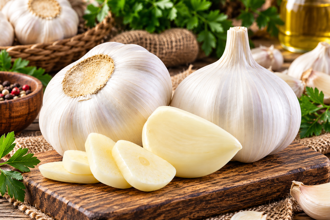Frischer Knoblauch (Fresh Garlic)